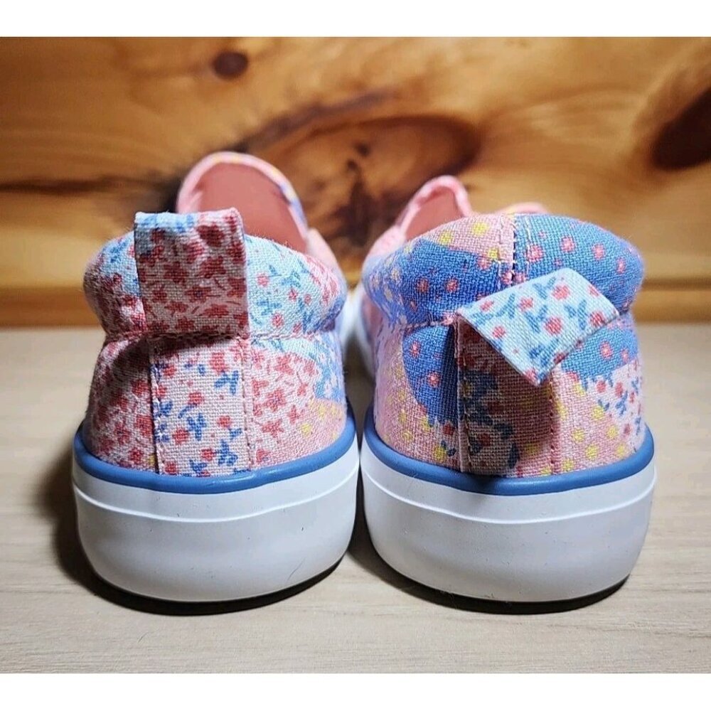 Lily & Dan Girls' Slip-On Canvas Shoes-Patchwork Pastel Floral-Size 2-NEW in Box - Picture 4 of 11